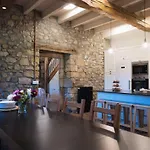 La Casa Vieja En Castaneda
