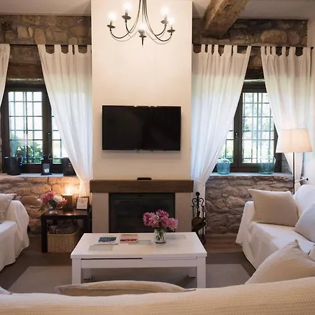 La Casa Vieja En Castaneda *