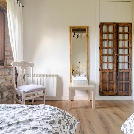 La Casa Vieja En Castaneda Prázdninový dům *