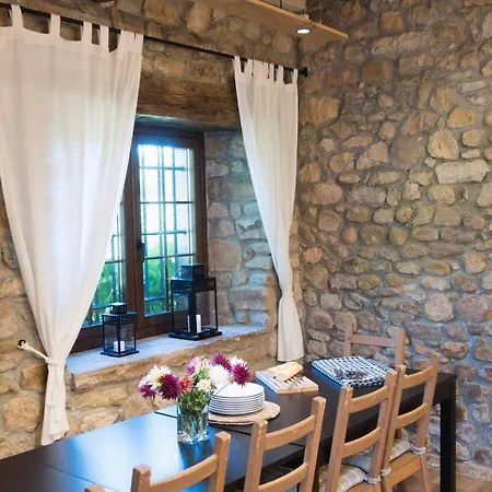 La Casa Vieja En Castaneda Prázdninový dům