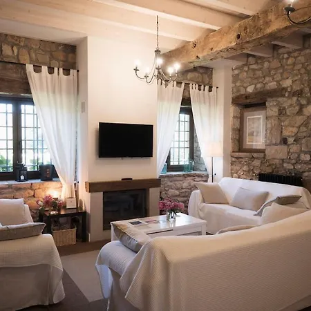 La Casa Vieja En Castaneda San Román