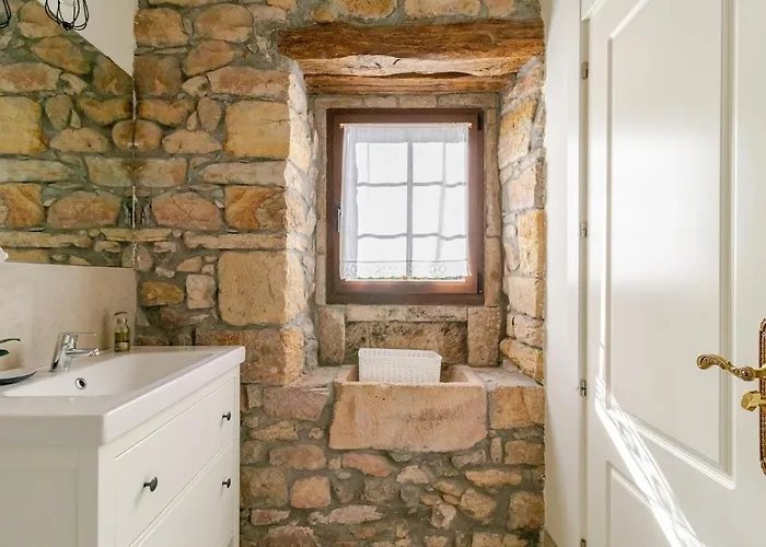 La Casa Vieja En Castaneda Hébergement de vacances *