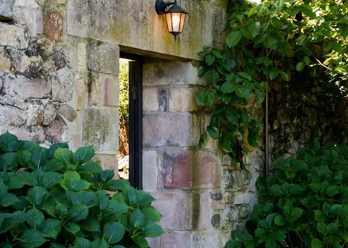 La Casa Vieja En Castaneda