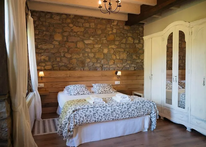 La Casa Vieja En Castaneda *