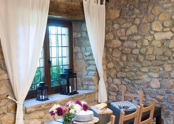 La Casa Vieja En Castaneda Hébergement de vacances